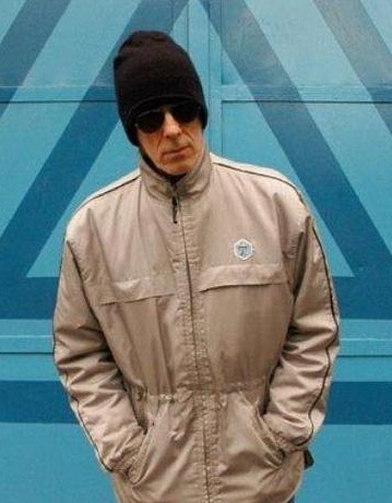 Spinetta entrevistado en Terra (2002)